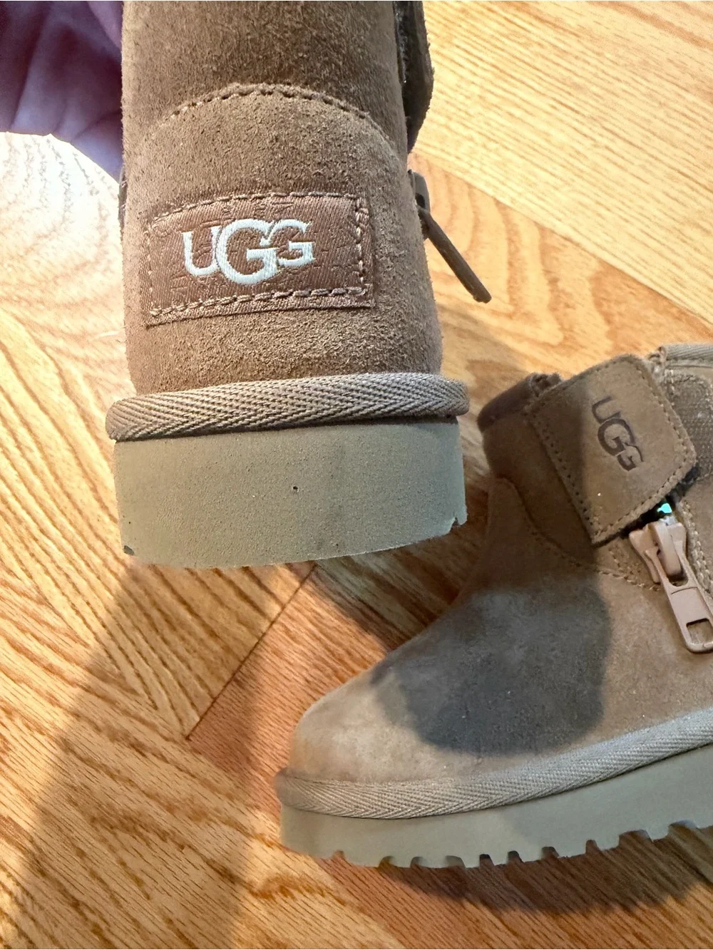 UGG Kids Adri Classic Mini Suede Boot - Chestnut